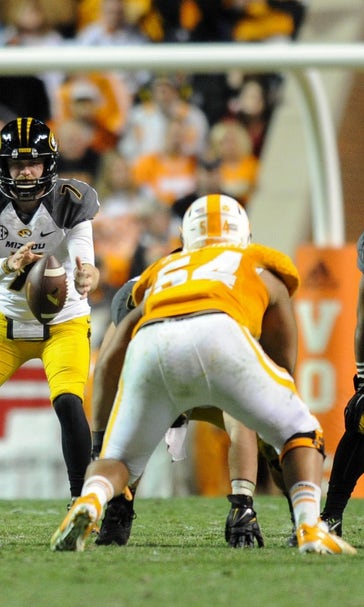 No. 19 Missouri outlasts Tennessee 29-21